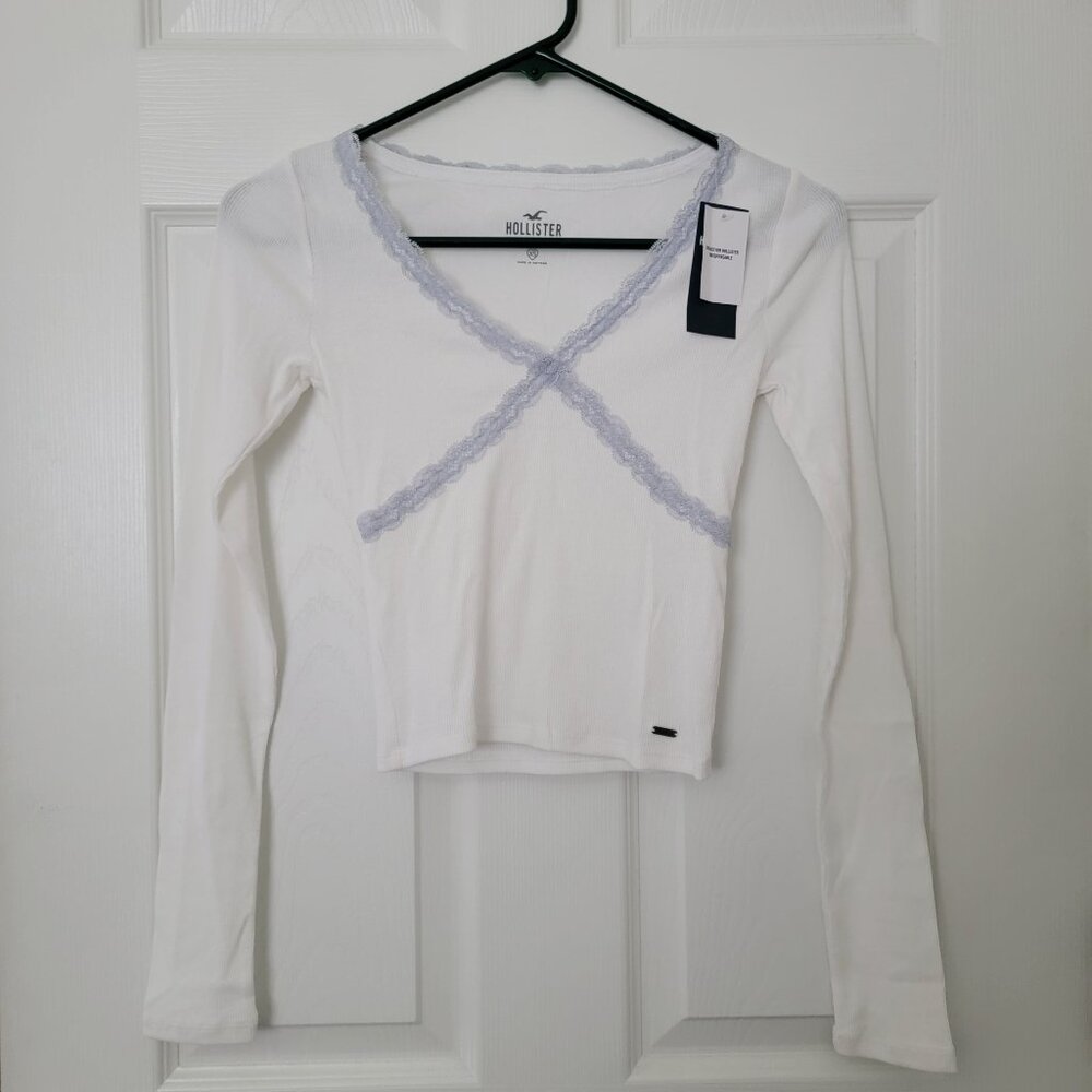 Hollister | Long sleeve top with blue lace detail